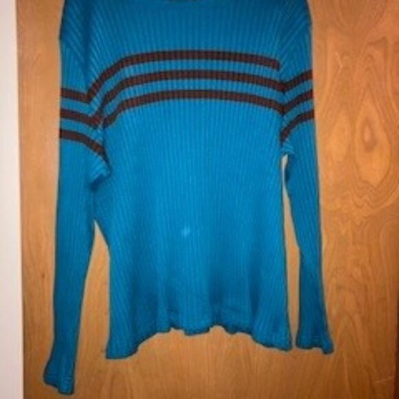 Pullover - Picture 1 of 1